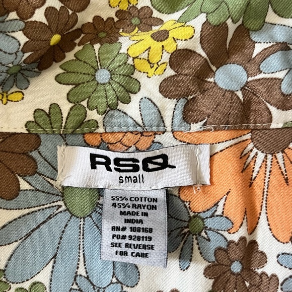 RSQ Brand Collared Top - Picture 3 of 3